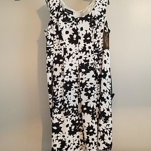 Black Label by Evan-Picone sleeveless dress